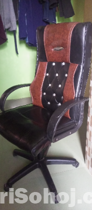 BOSS Chair
